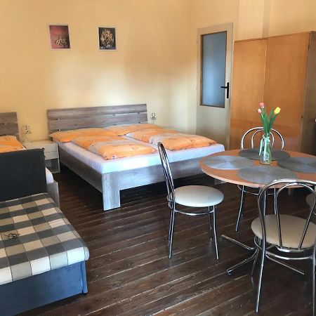 Apartman U Karla Veľký Meder Exterior foto